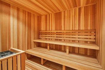 Relaxing Saunas and Steam Rooms